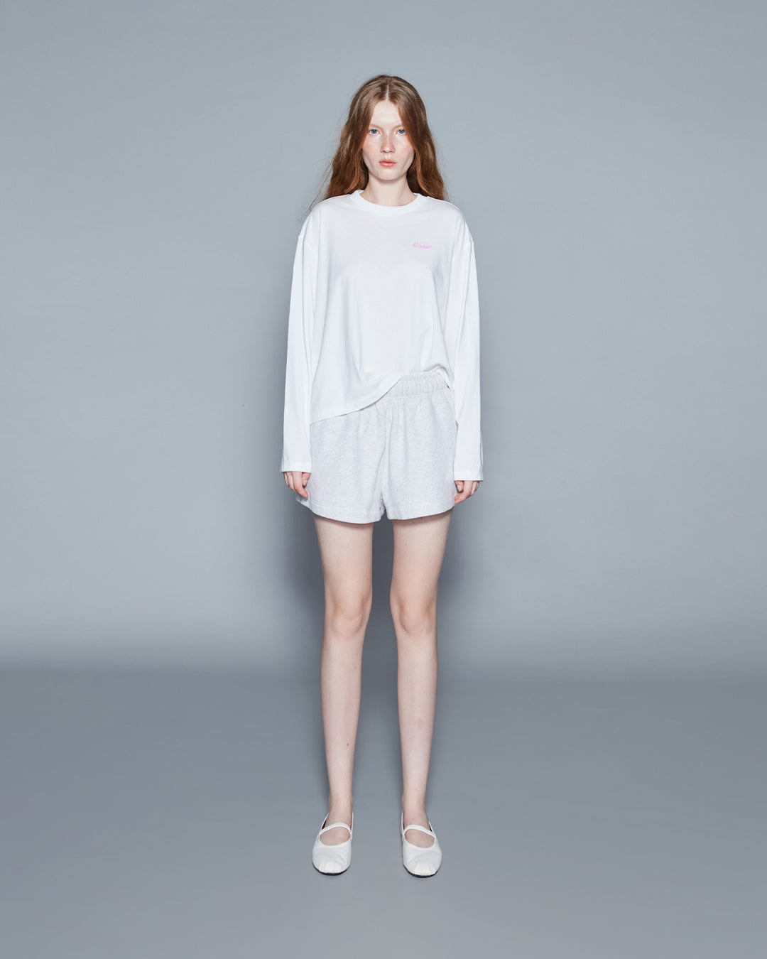 CASAa SERVICE LONG SLEEVES TOP (WHITE)