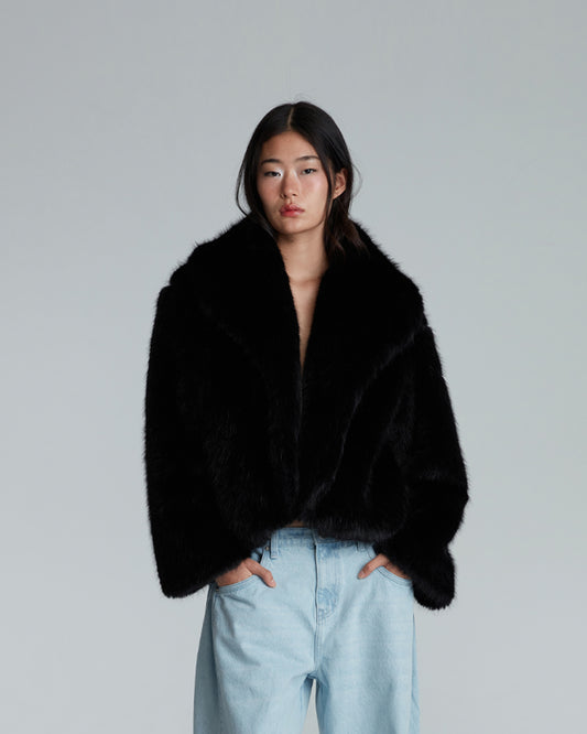 FAUX FUR CROPPED JACKET (BLACK)