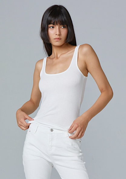 WHITE SQUARE NECK TANK TOP